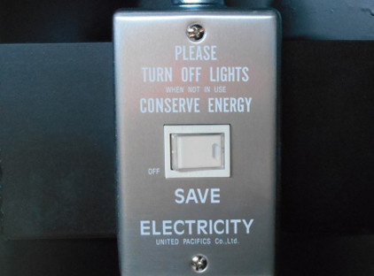 クラシック＆無骨。こだわりの黒コンテナ空間 スライダー画像3