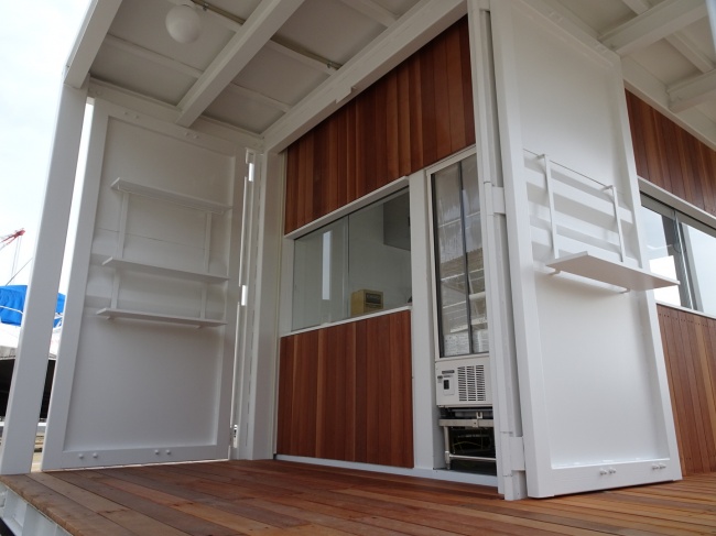 狭小でも夢を実現するホットドッグショップ スライダー画像9