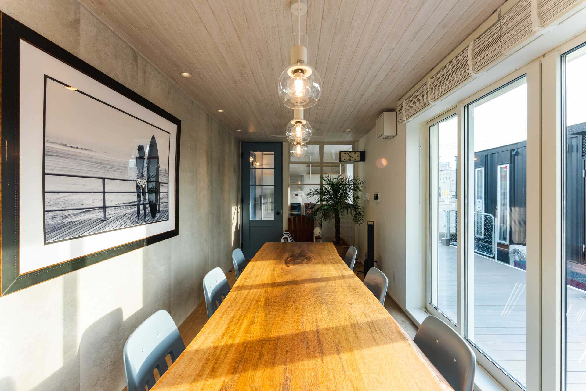 完全新仕様。「西海岸風」新展示場 | コンテナハウスは建築確認対応