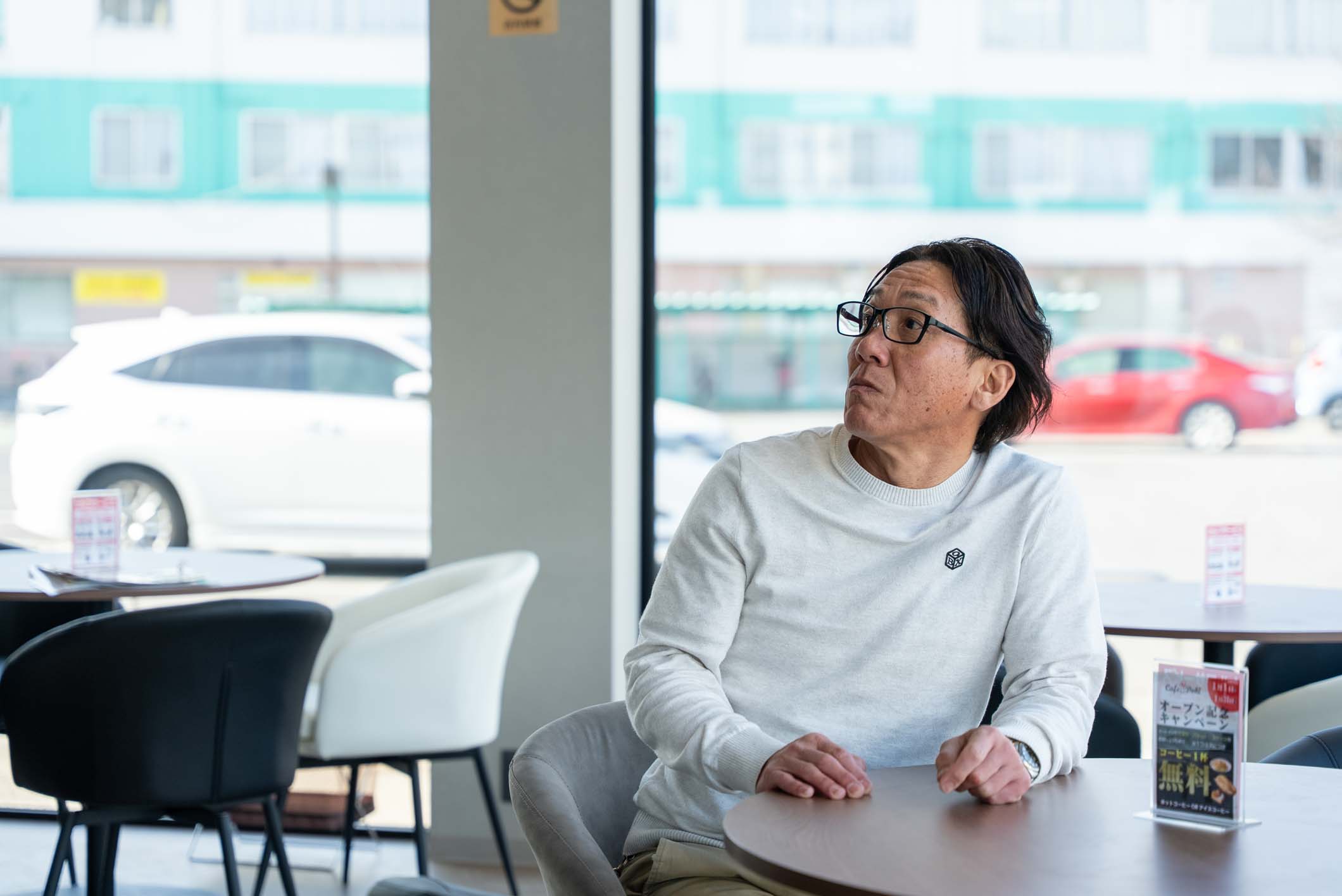 国内最大級！36台のコンテナが創り出す、病院敷地内の開放的な薬局＆カフェ施設 スライダー画像11