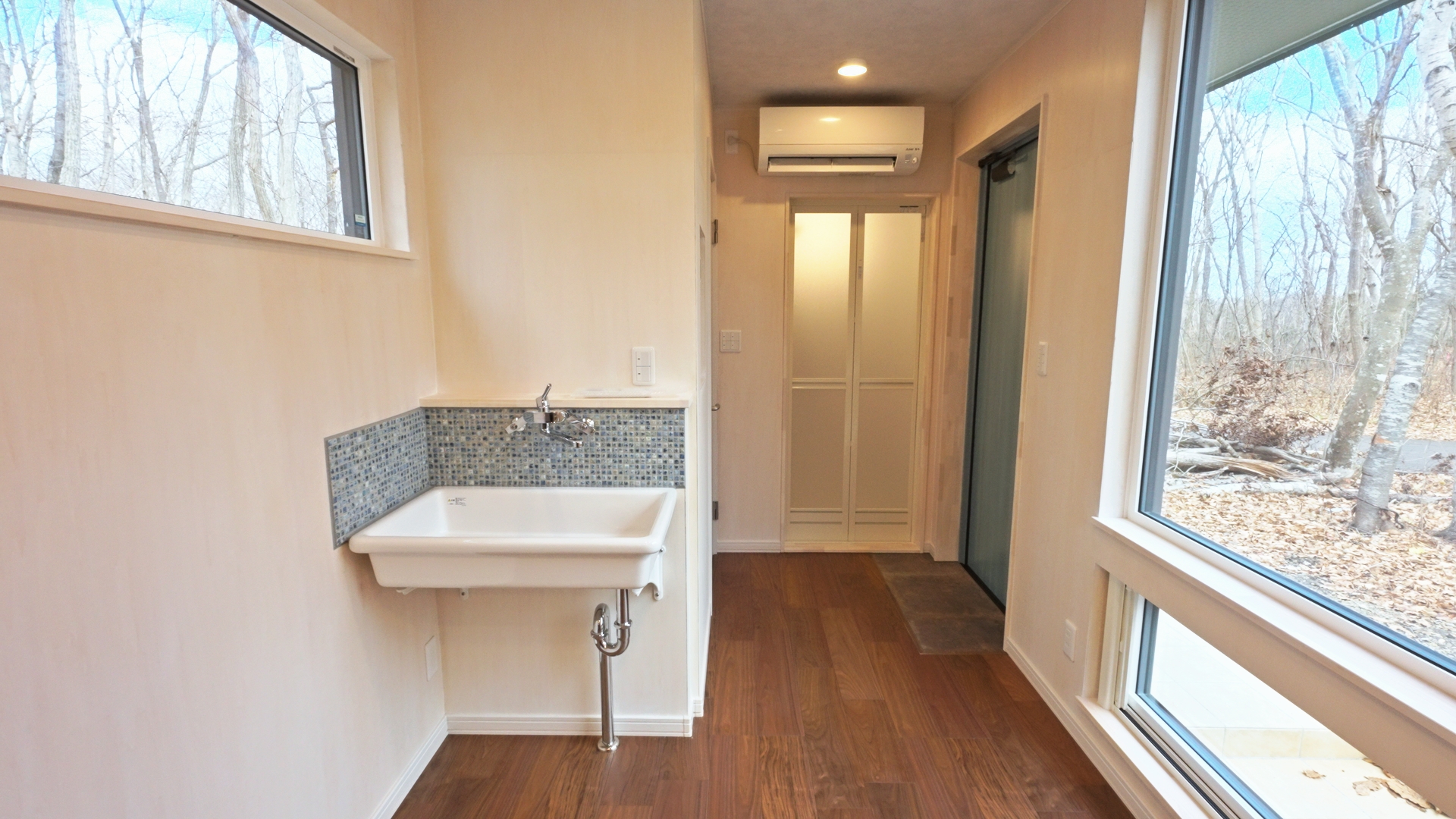 コンテナハウスで叶える北海道の別荘。高断熱DIY仕様 スライダー画像6